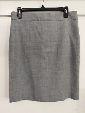 J Crew 
Lightweight Wool Pencil Skirt Light Gray